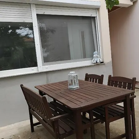 Apartment Josica *